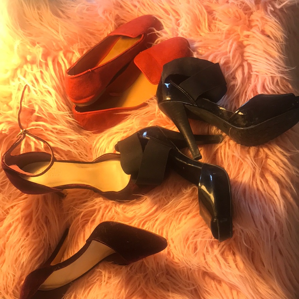 Three color shoe bundle! Enjoy